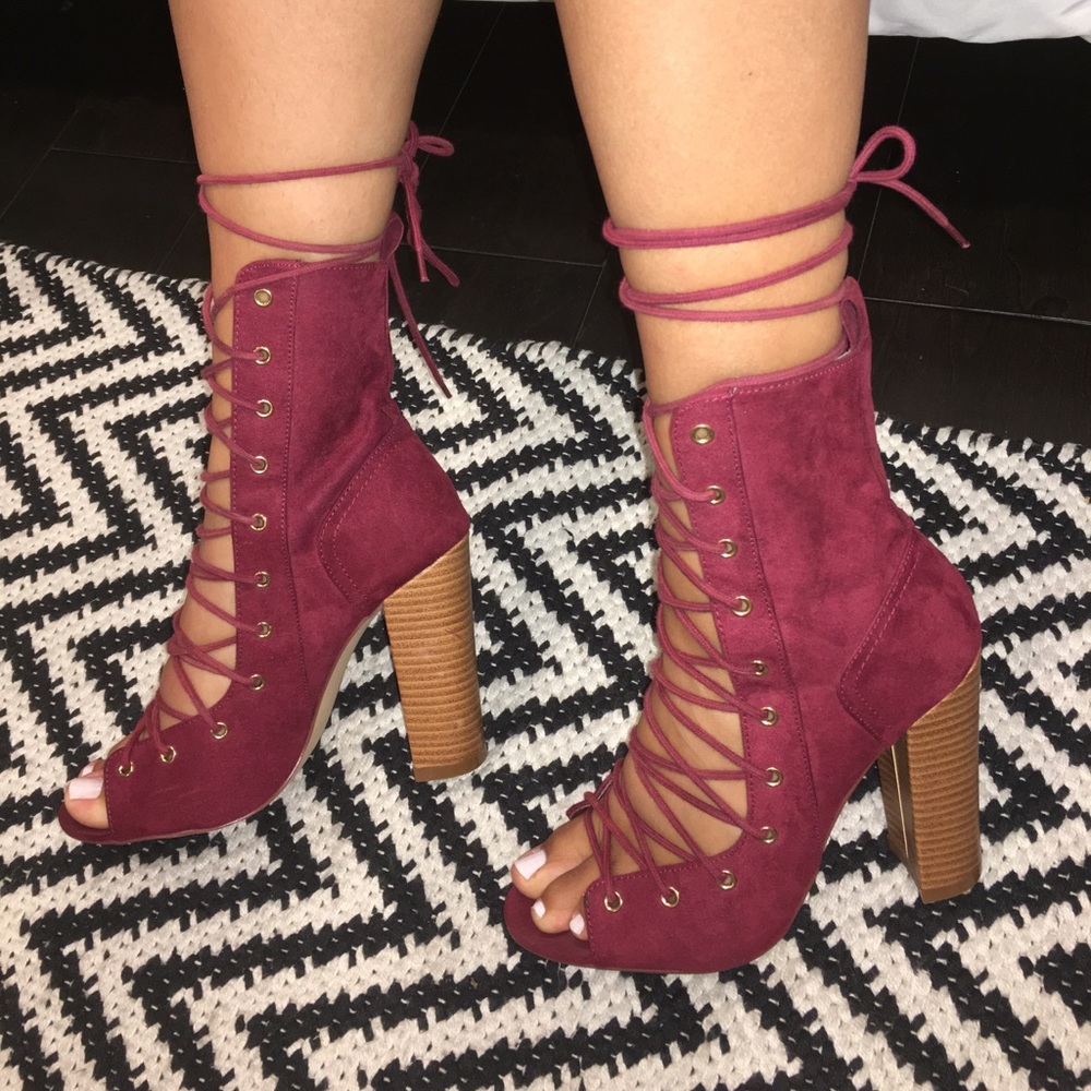BURGUNDY VELVET STRAPPY HEELS
